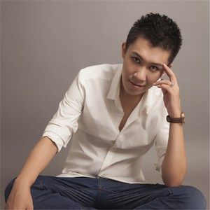 美女裸露小米su7视频
